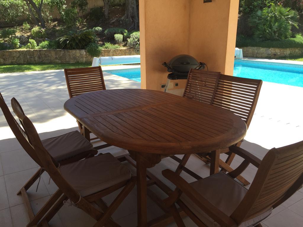 Belle Villa Dans Clos Prive - Saint Raphael Boulouris Eksteriør billede