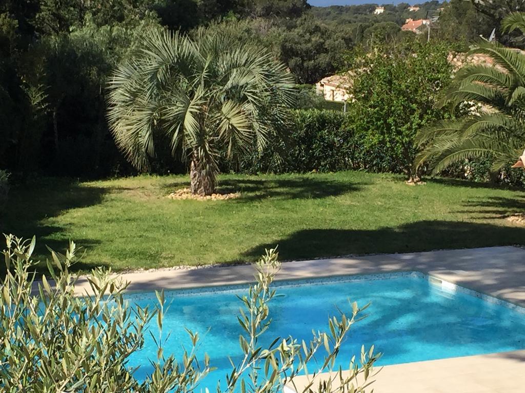 Belle Villa Dans Clos Prive - Saint Raphael Boulouris Eksteriør billede