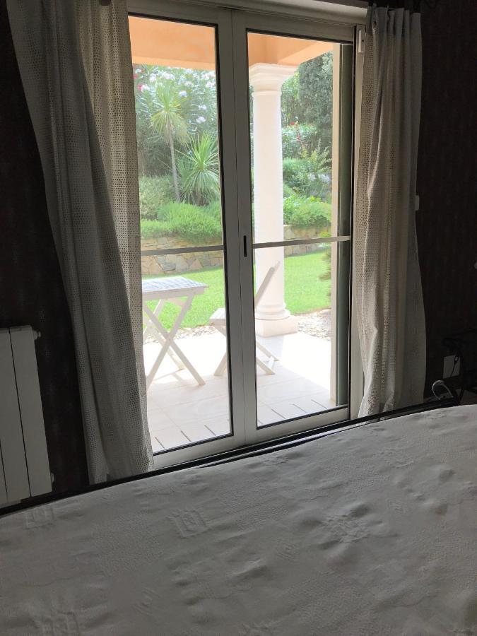 Belle Villa Dans Clos Prive - Saint Raphael Boulouris Eksteriør billede